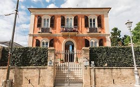 Villa Mascitti B&B